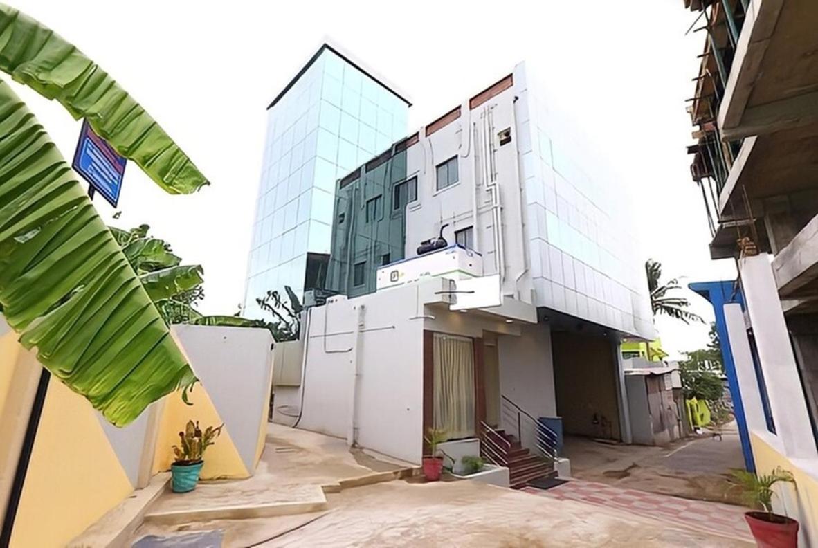 Hotel Titanium Tower Chennai Luaran gambar